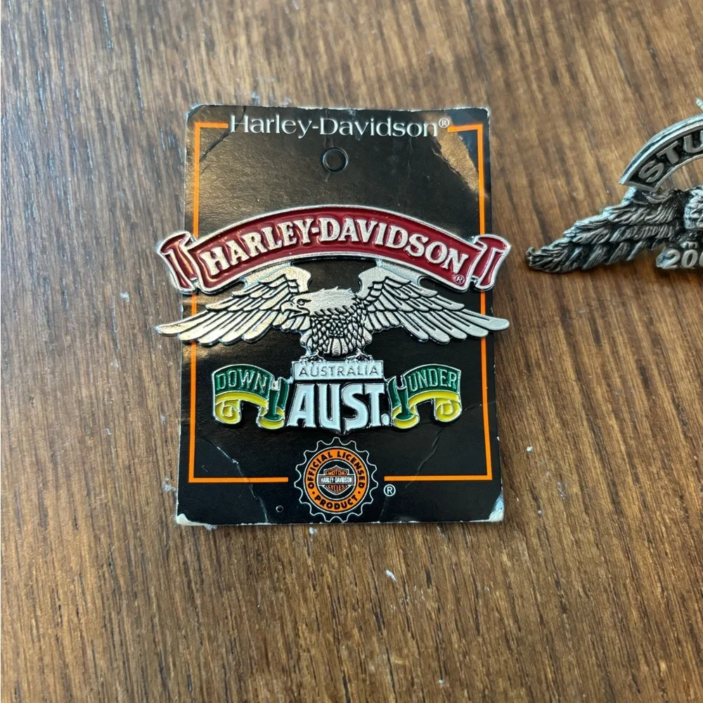 Harley-Davidson Silver and Red Jewelry Accessories‎